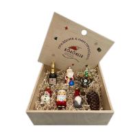 Набор "Праздник Новый год 7", в подарочной деревянной упаковке